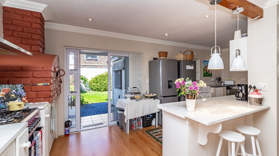 4 Bedroom Property for Sale in Kleinmond Western Cape